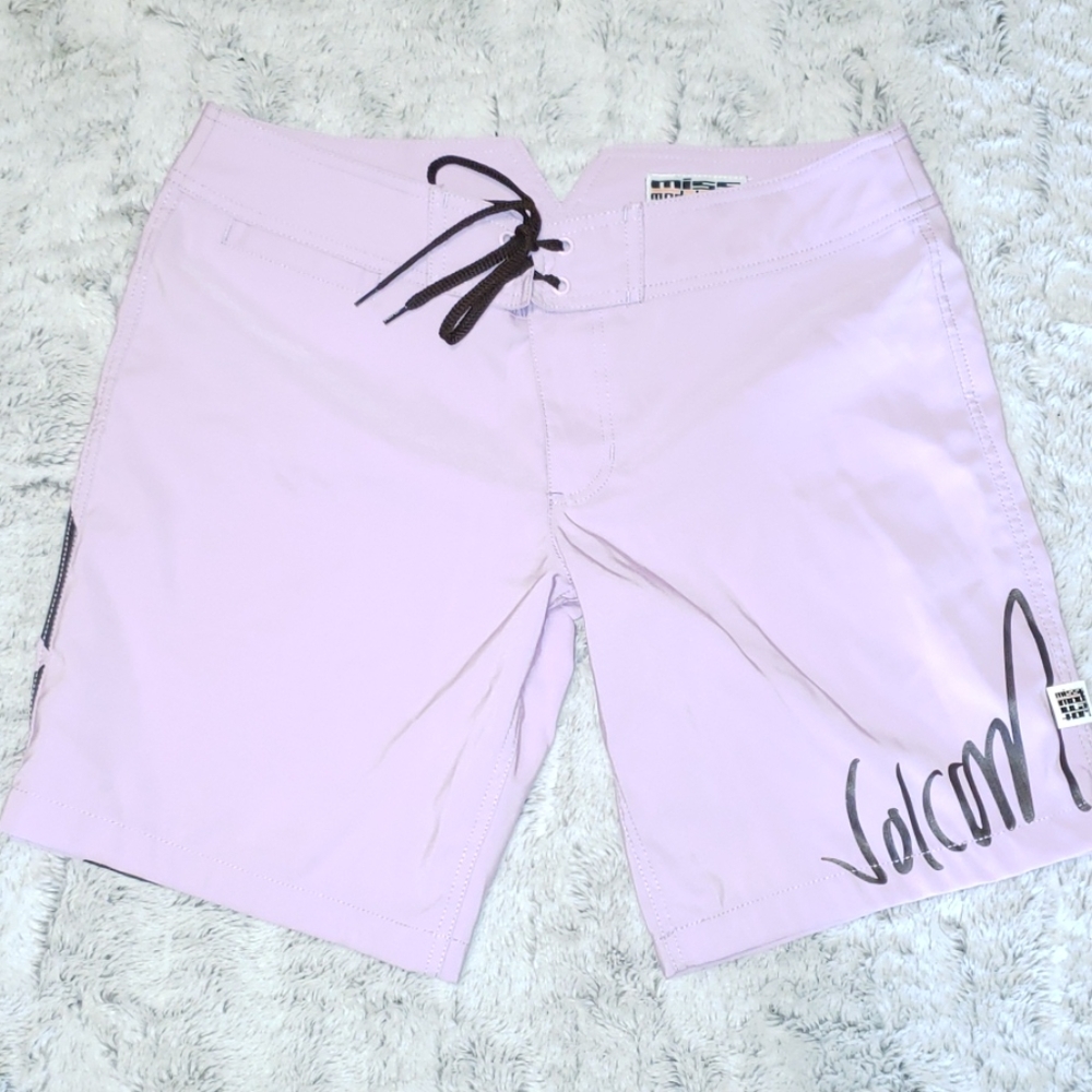 Volcom board shorts, size 7